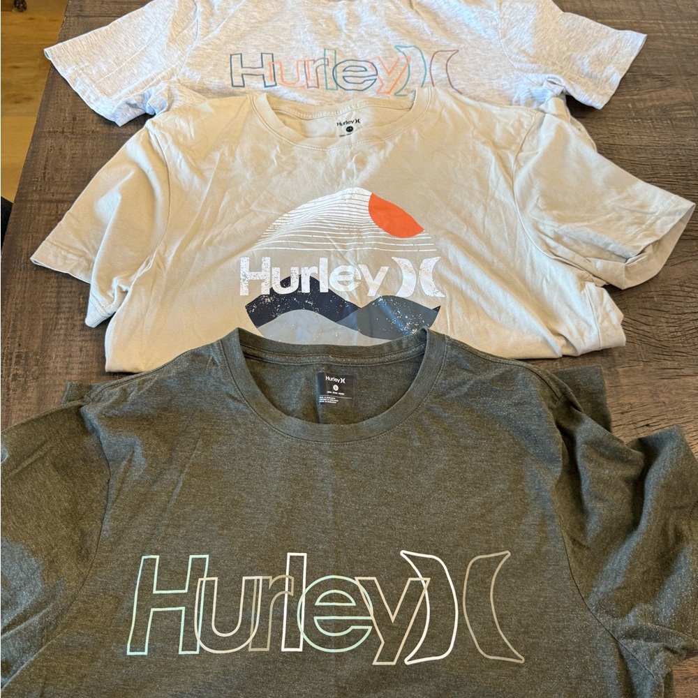 Hurley Men’s Graphic T-shirts sz Large, 3 Pack